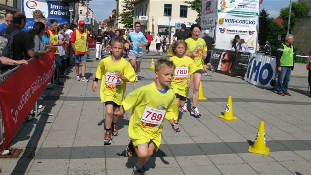 ../Images/BenefizlaufMerseburg2011 (101).jpg